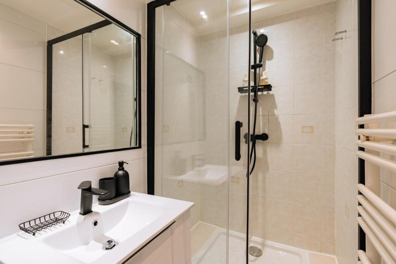 Chic & Stylish 1Bd Apart Louvre-Rivoli! Daire Paris Dış mekan fotoğraf